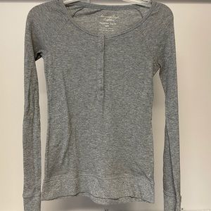 Gray waffle texture shirt